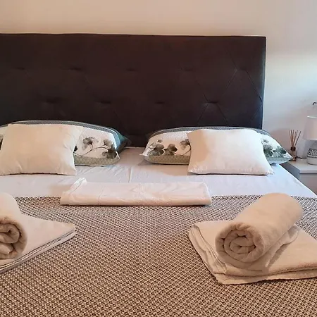 Brigita * سبليت